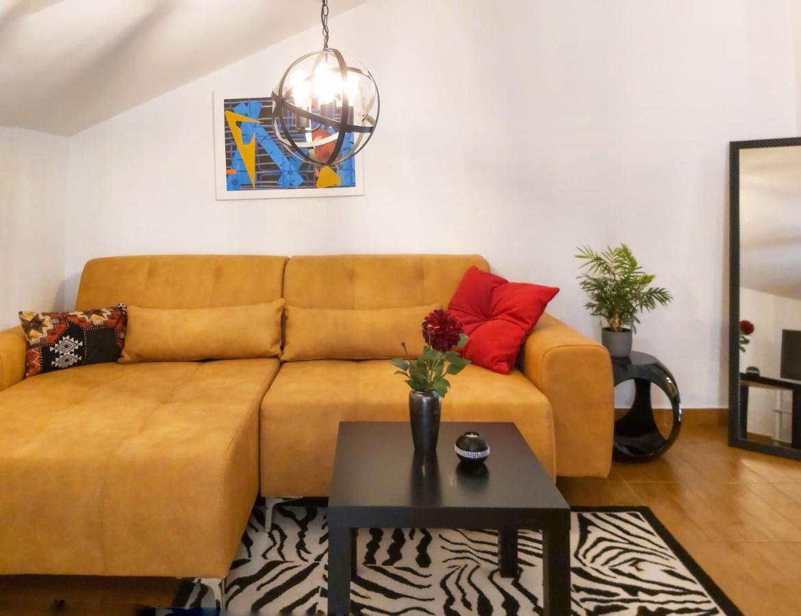 Adria Apartments And Rooms ドゥブロブニク エクステリア 写真