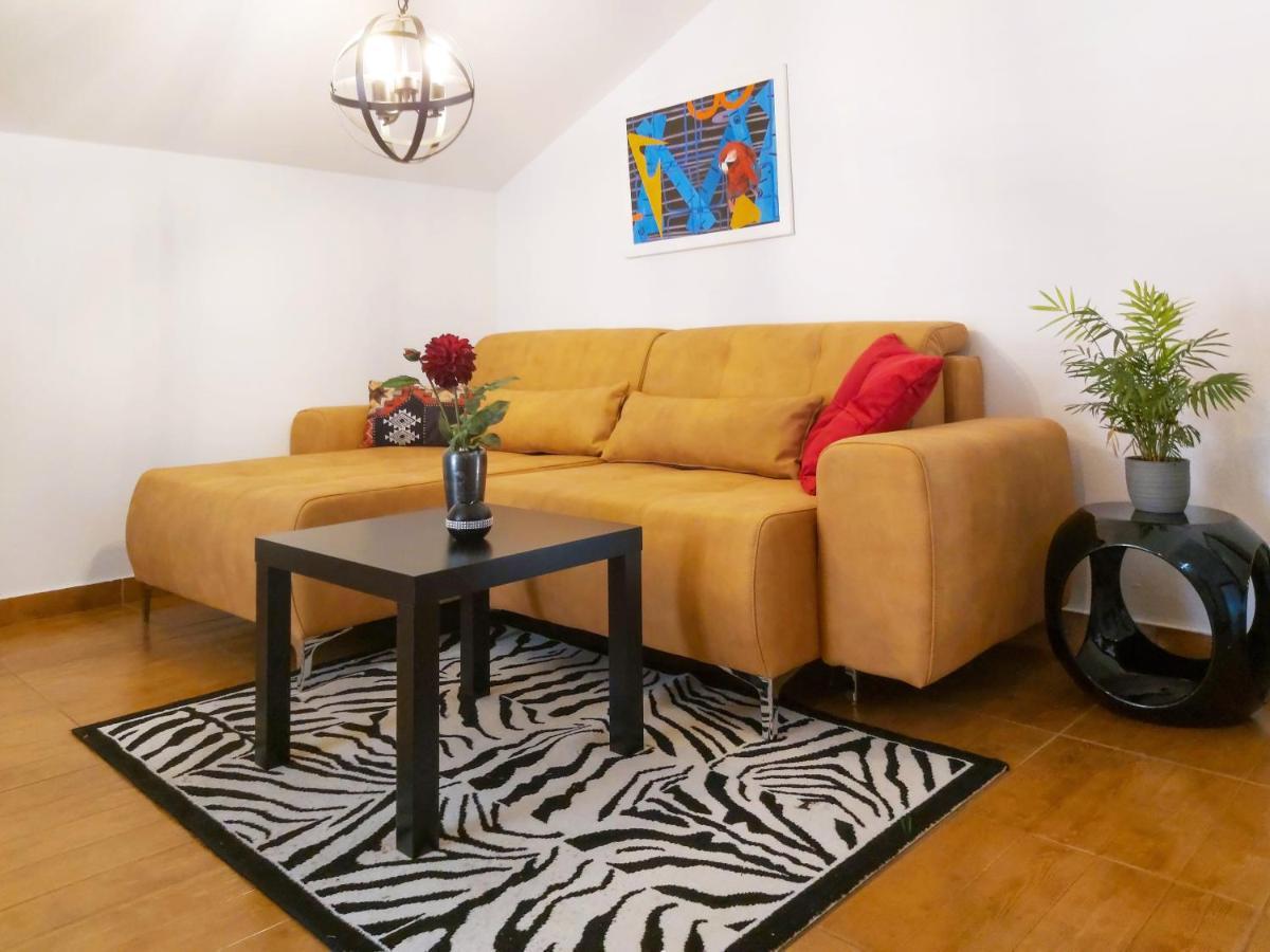 Adria Apartments And Rooms ドゥブロブニク エクステリア 写真