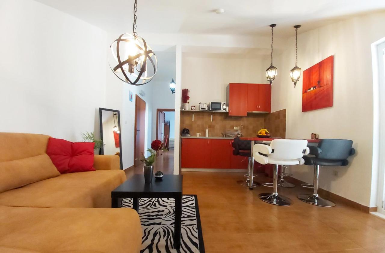 Adria Apartments And Rooms ドゥブロブニク エクステリア 写真