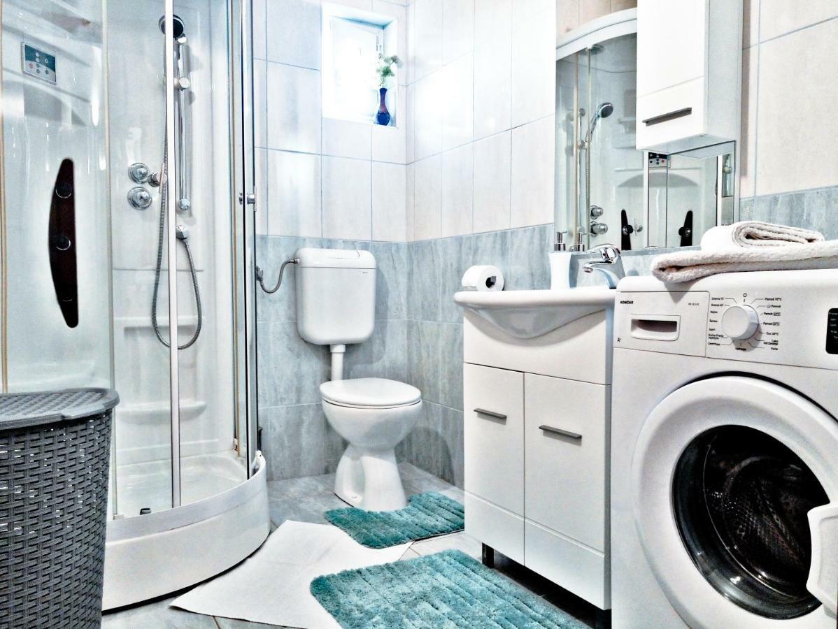 Adria Apartments And Rooms ドゥブロブニク エクステリア 写真